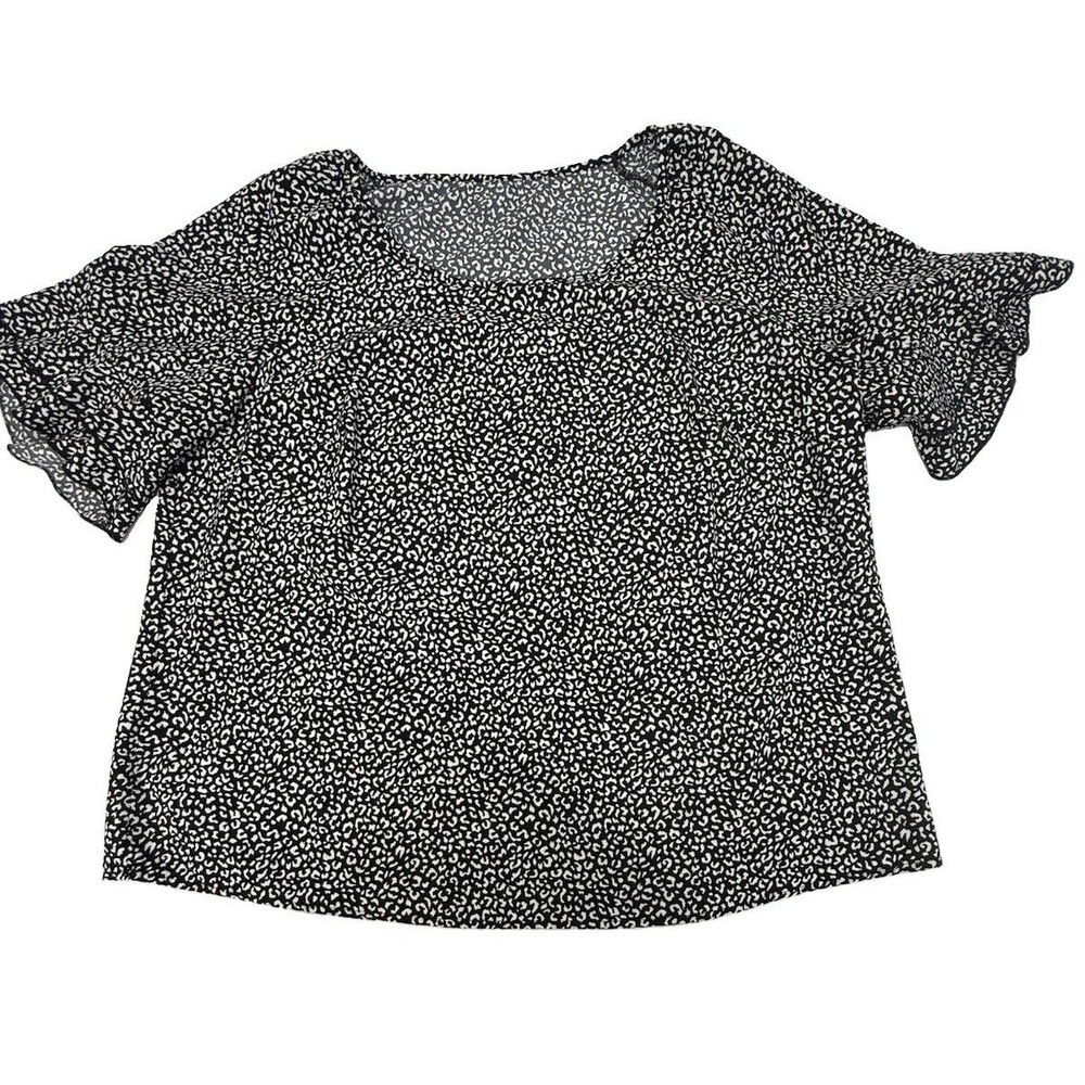 SHEIN Curve 1XL Leopard Print Ruffle Flutter Sleeve Top Black White Plus Size